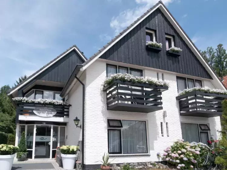 Vooraanzicht Hotel de Rozenstruik