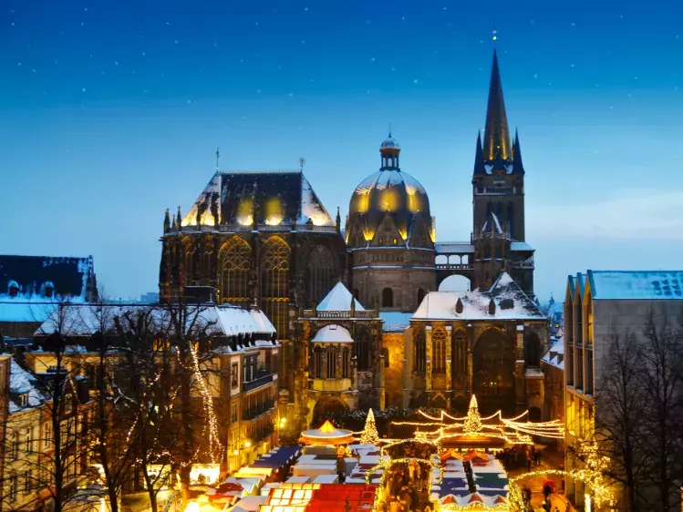 DE-Aken Kerstmarkt 749x562