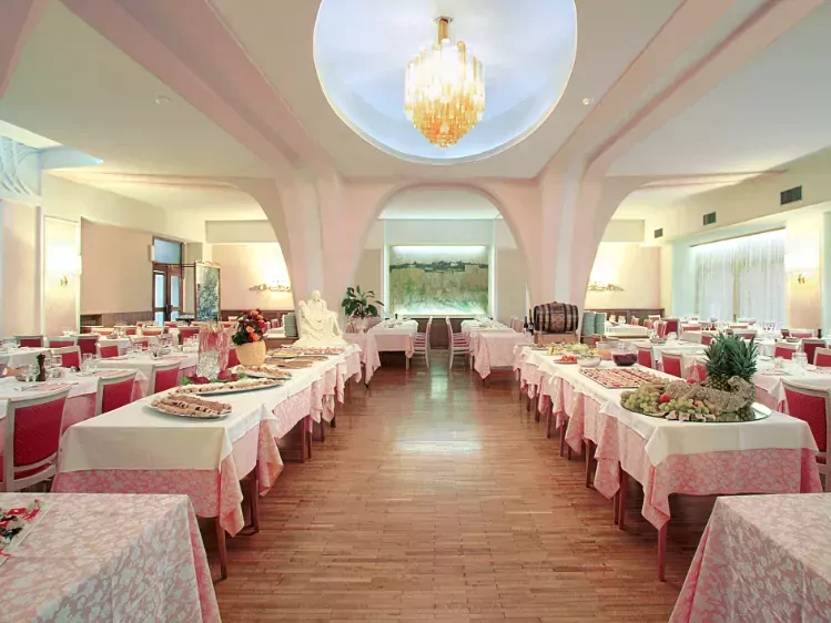 Restaurant van Hotel Biondi in Montecatini Terme