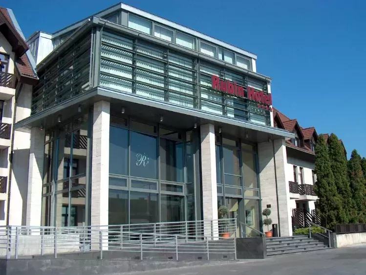 HU-RUBINHOTEL-AANZICHT