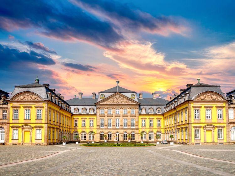 DE-Schloss Arolsen 749x562