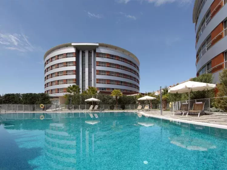 Hotel Abades Nevada Palace - Zwembad