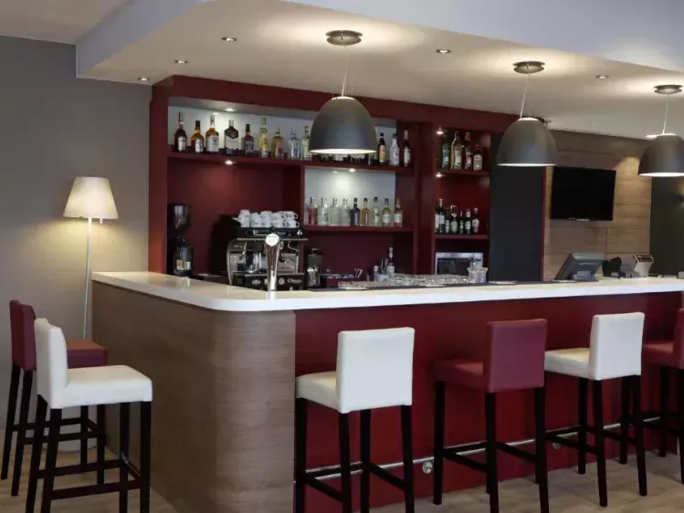 Hotel Campanile stare Miasto Wroclaw bar