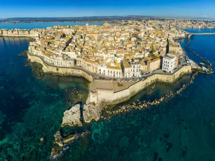 Siracusa, Stad aan zee in Sicilië Italië