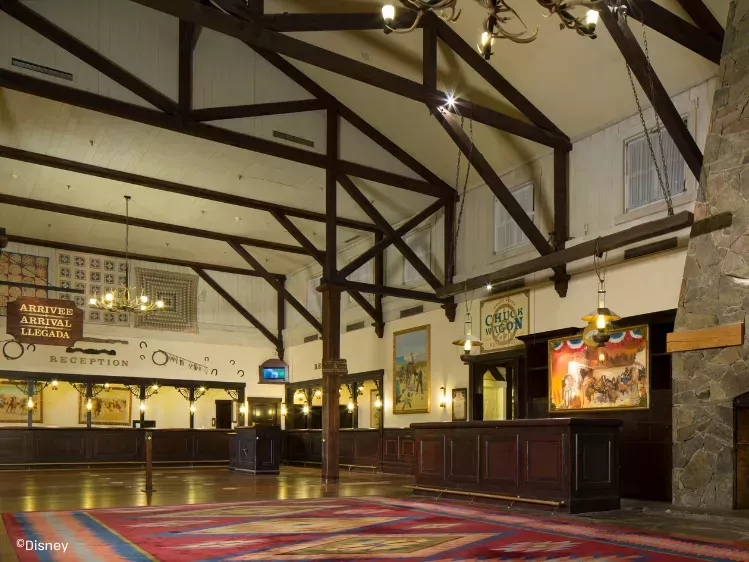 Incheckbalie Disney Hotel Cheyenne in Disneyland Parijs