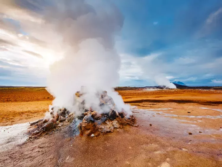 Het vulkanische Mývatn in IJsland