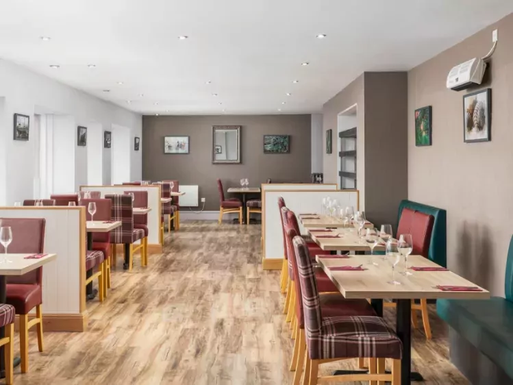 Caledonian Hotel restaurant