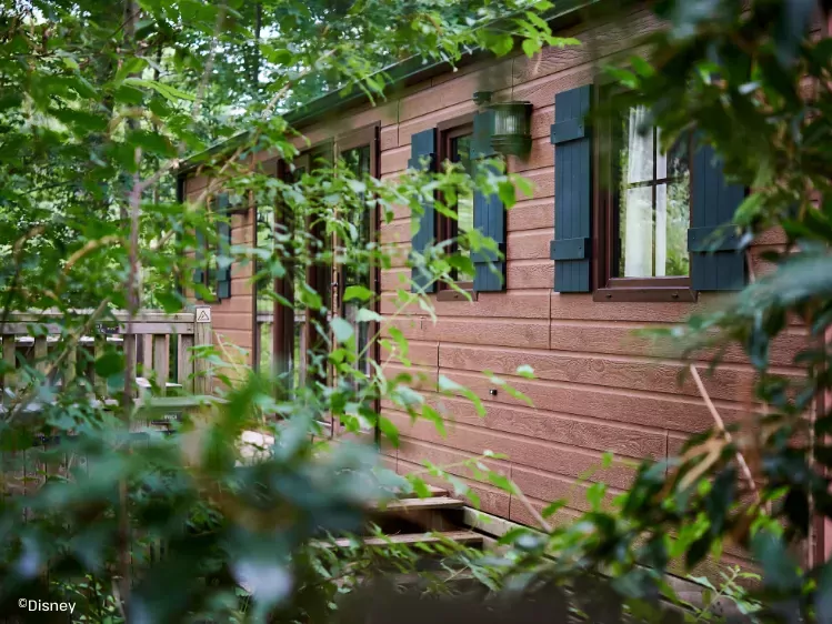 Disney Davy Crockett Ranch - Buitenaanzicht van de blokhut