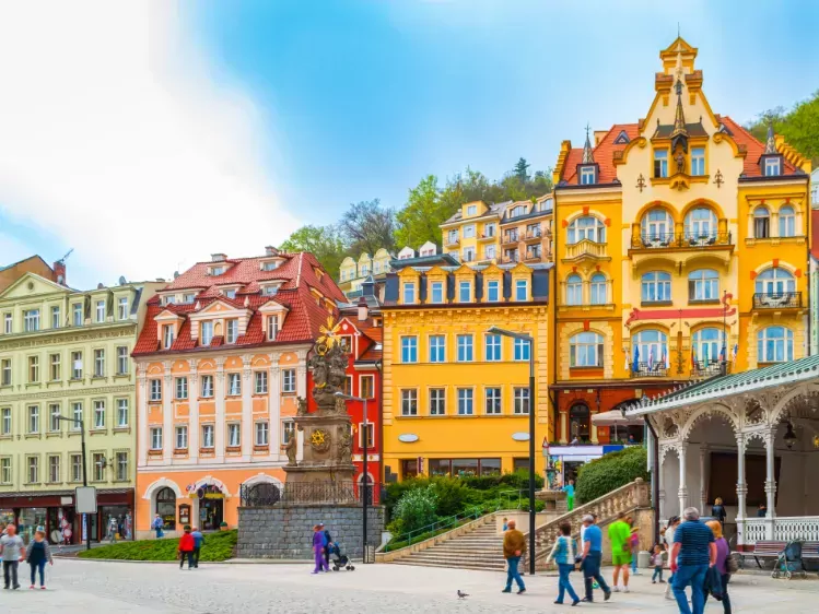 Kleurrijke huizen in Karlovy Vary