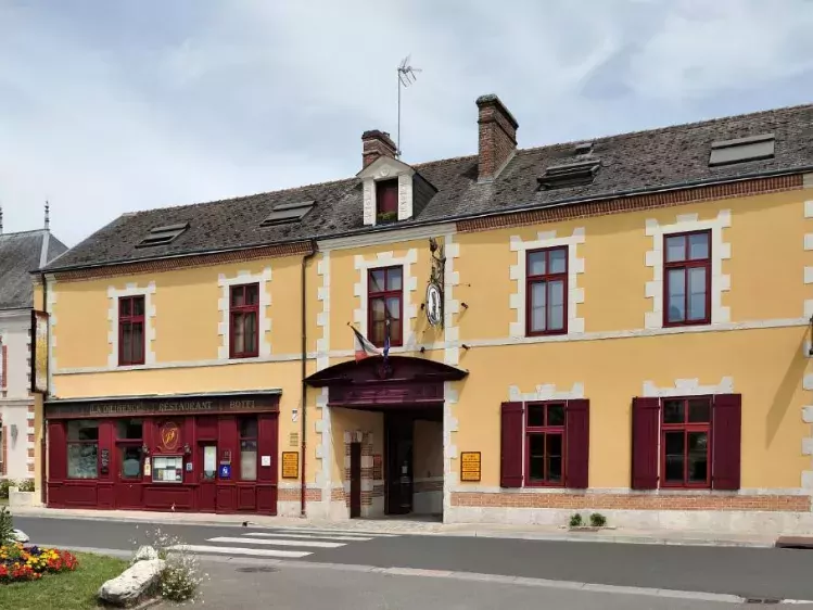 Hotel La Diligence vooraanzicht