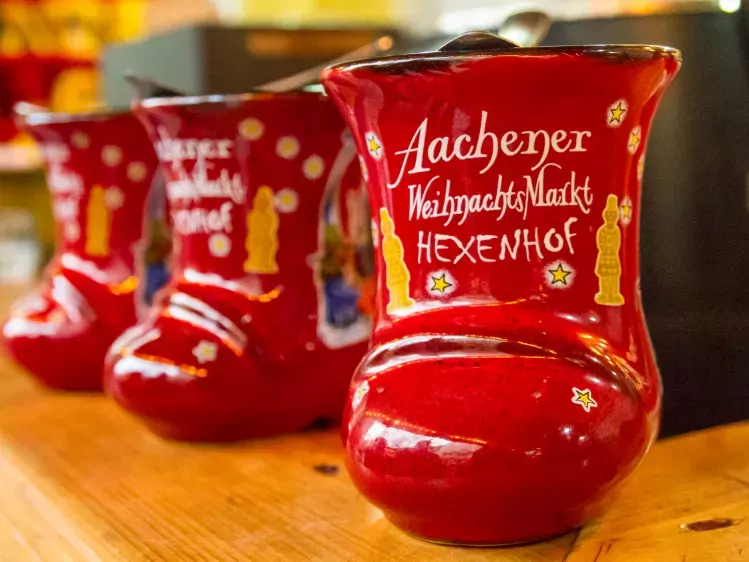 DE-Weihnachtsmarkt beker 749x562