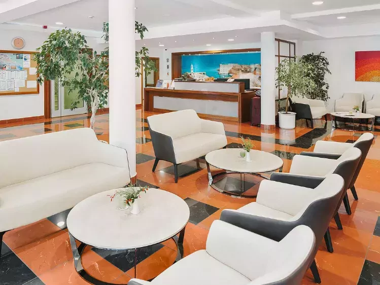 Lounge van hotel Ivka