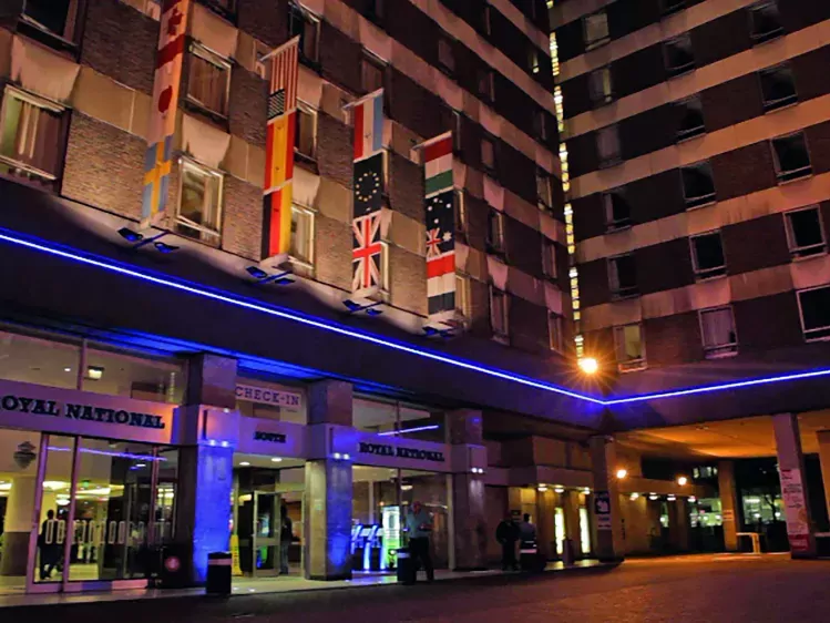Londen - Hotel Royal National *** - aanzicht