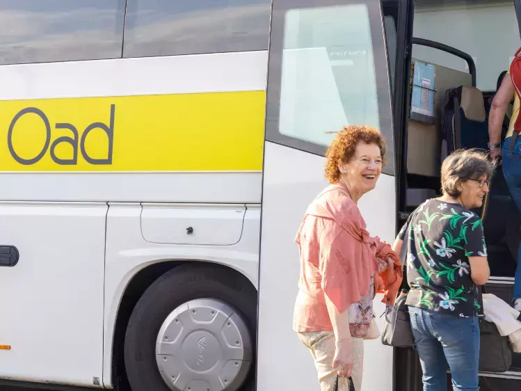 Oad Comfort Class bus reizigers