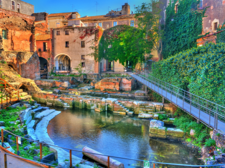 Kleurrijk Sicilie - Catania Theatertuin