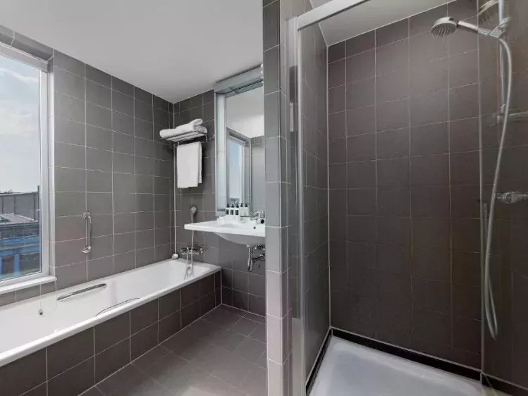 Badkamer van Westcord Art Hotel