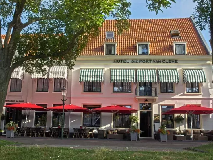 ACC - NL - ENK - Die Port van Cleve - vooraanzicht