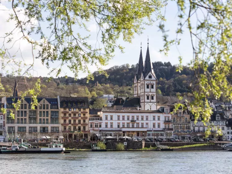 St. Severuskerk Boppard aan de rivier de Rijn in Duitsland