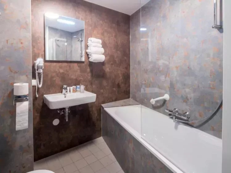 Voorbeeld badkamer van Hotel Lands End