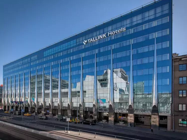Vooraanzicht van Hotel Tallink City in Tallinn