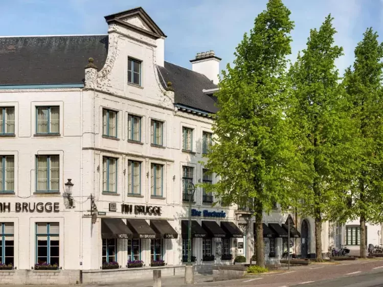 Vooraanzicht NH Brugge 