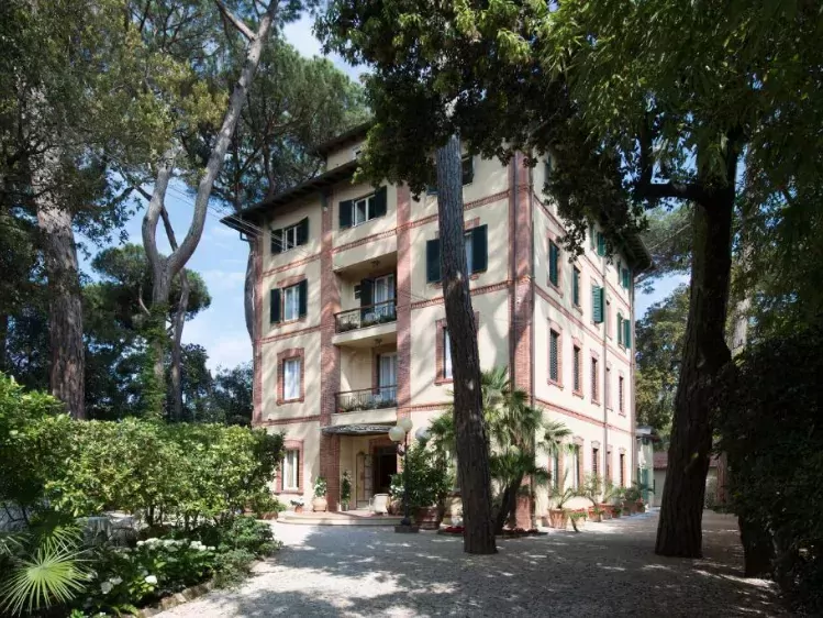 it-hotel-villa-vooraanzicht1