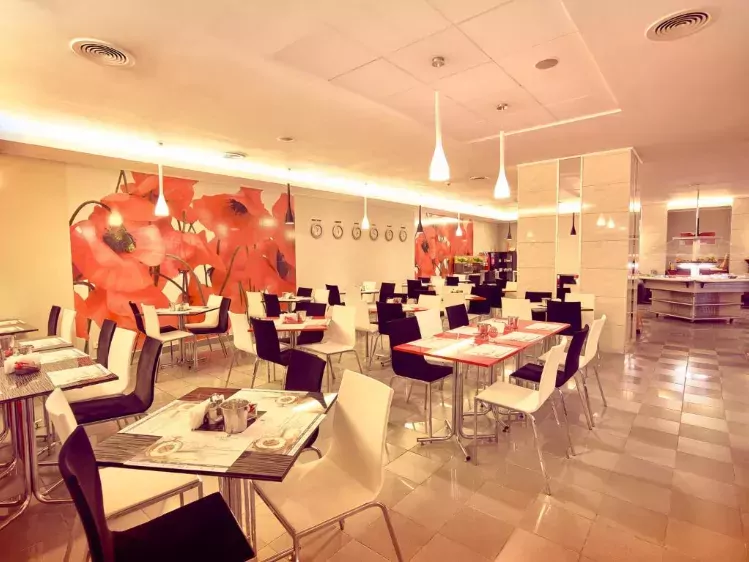 Restaurant van Hotel Continental Forum