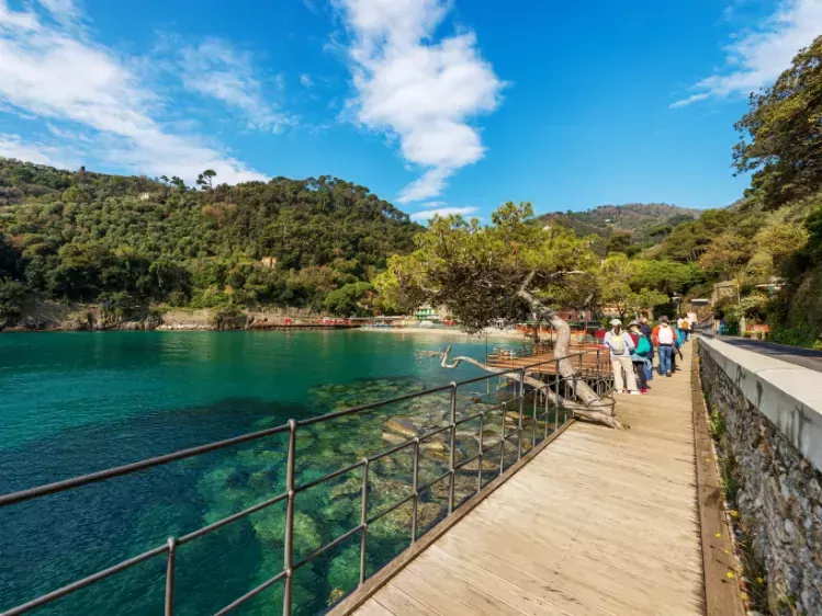 Wandelpad bij de baai van Portofino