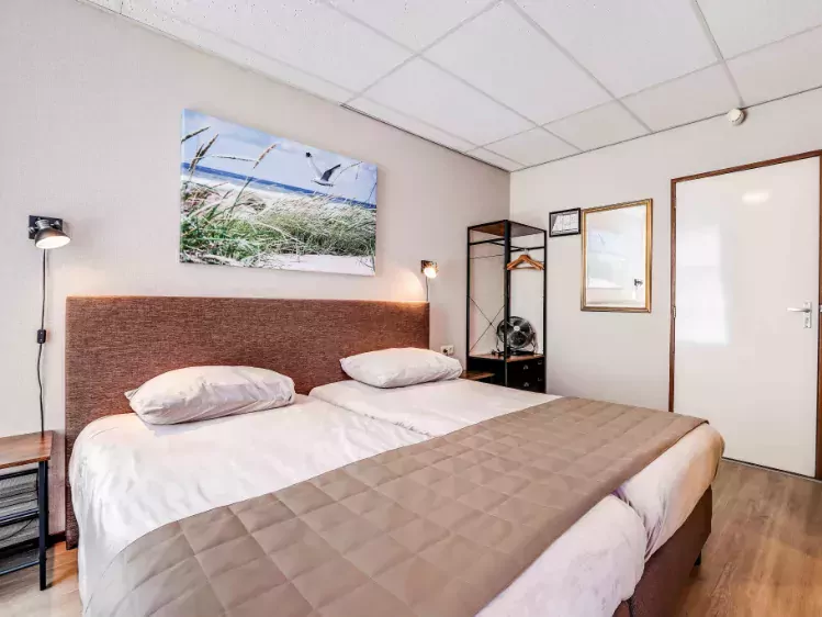 Voorbeeld kamer van Hotel 't Heerenlogement in Harlingen