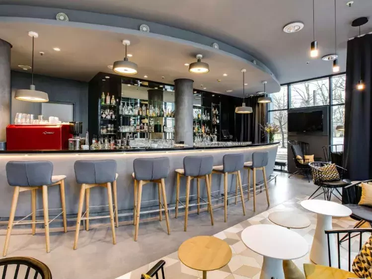 NH Hotel Berlijn bar