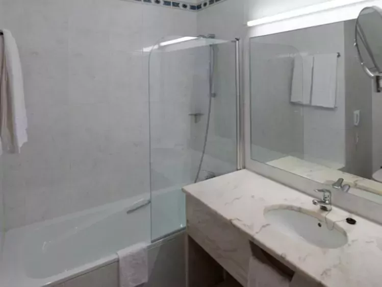 Badkamer van Vila Gale Porto