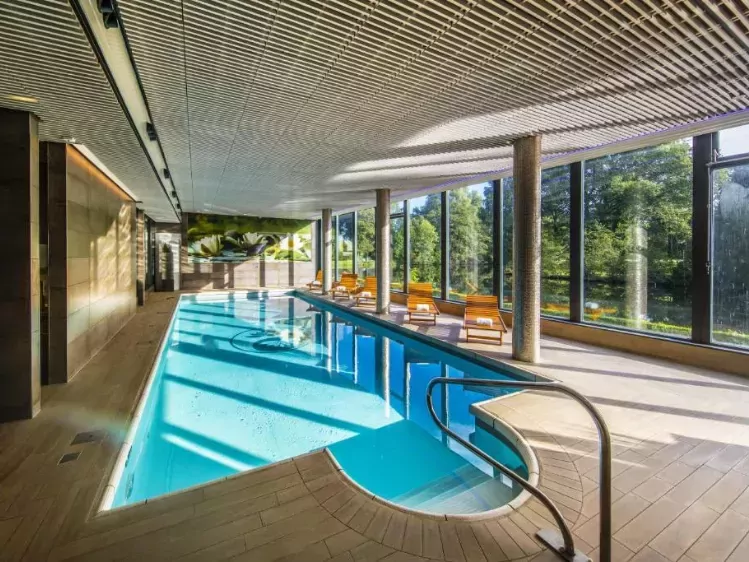 Hotel Mitland Utrecht Zwembad