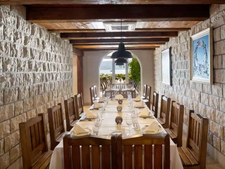 Hotel Palma Tivat restaurant 2