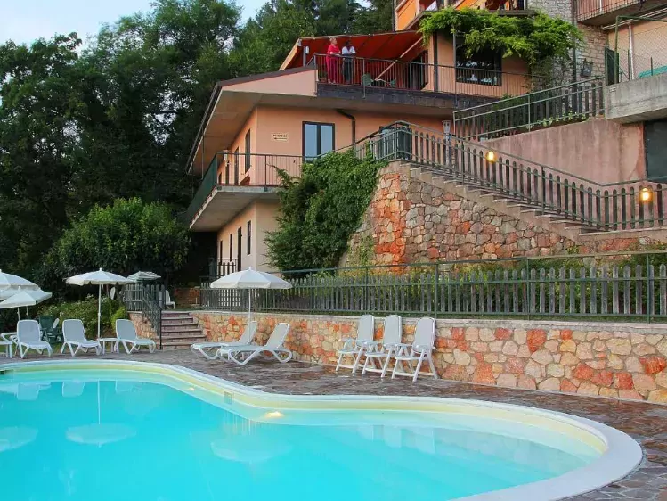Zwembad van Hotel San Zeno in San Zeno di Montagna