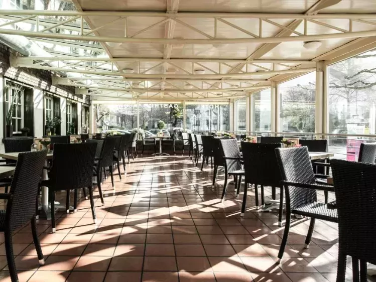 Terras van Hotel-Gasthaus Löwen in Oostenrijk