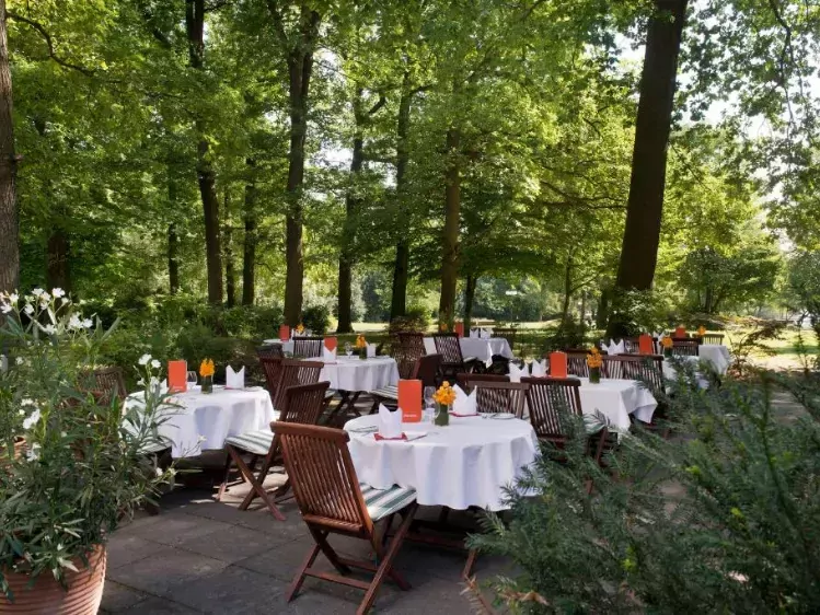 Terras van Wyndham Garden Lahnstein-Koblenz in Koblenz