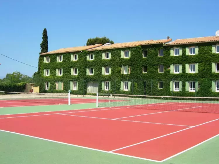 Hôtel Pont du Gard - Tennisbaan
