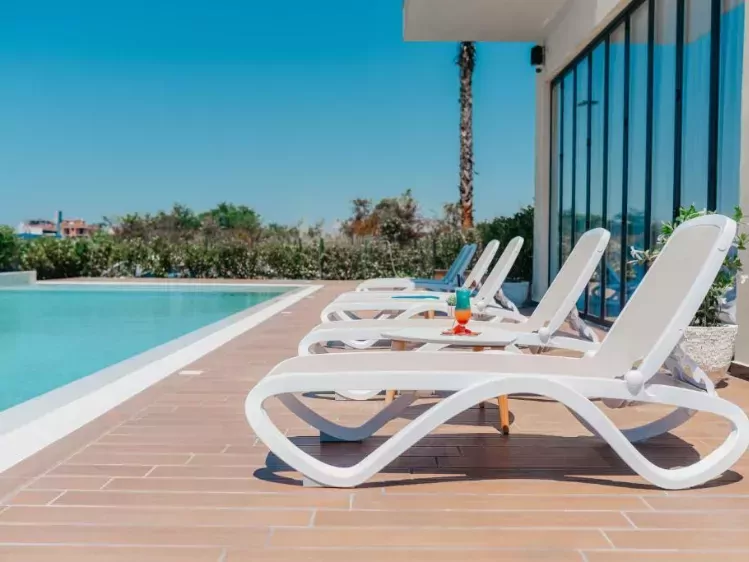 AL-HOTELAMARA-ZWEMBAD1