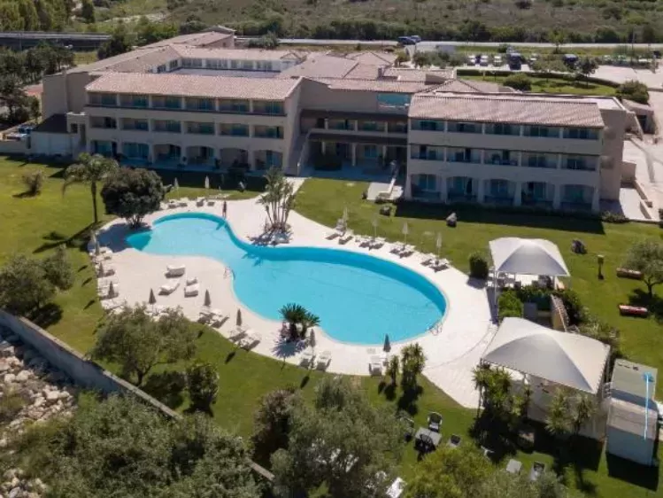 Vooraanzicht van Hotel San Teodoro in San Teodoro