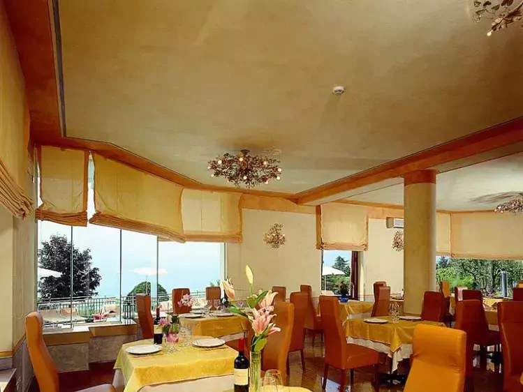 Italië - Gardameer - San Zeno di Montagna - Albergo Sole