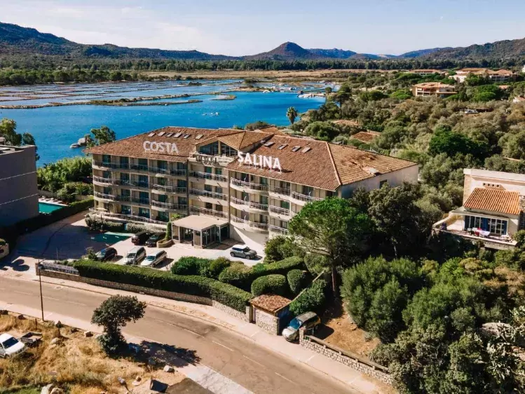 Hôtel Costa Salina - Vooraanzicht