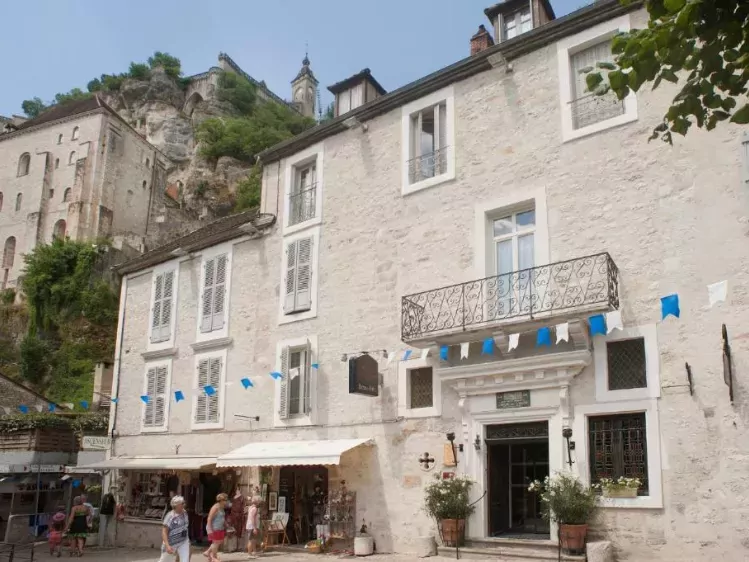 Vooraanzicht van Hotel Beau Site