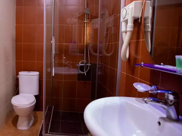 ACC - AM - DIL - Haghartsin Hotel - Badkamer