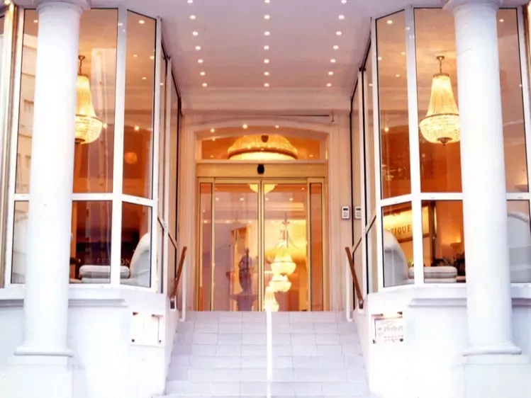 Jeanne d'Arc - Vooraanzicht