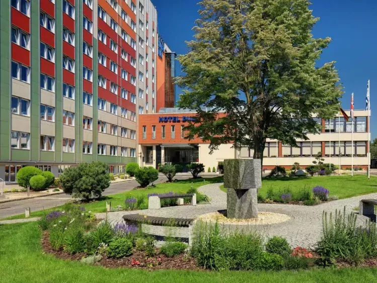 Vooraanzicht van Hotel Duo in Praag