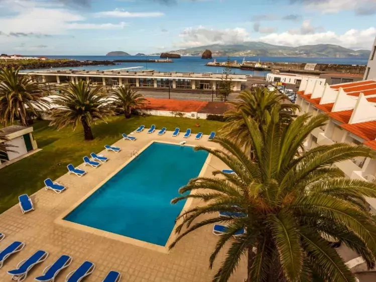 pt-hotelcaravelas-zwembad