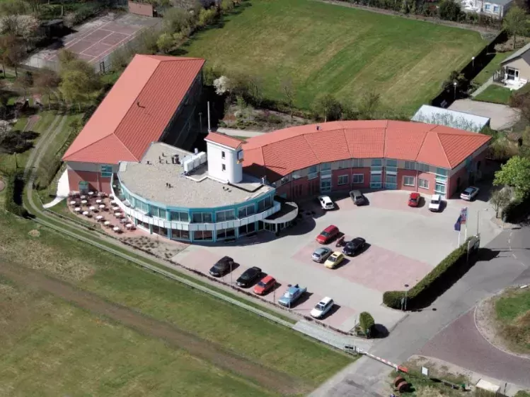 Fletcher Duinhotel Burg bovenaanzicht hotel