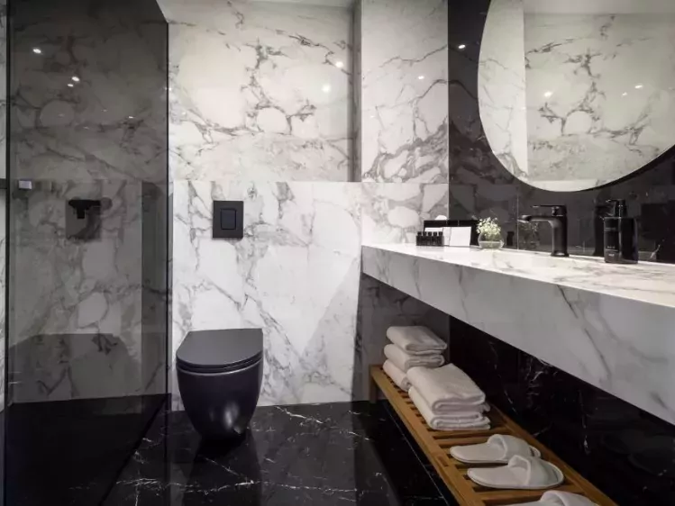 Grand Hotel Adriatic badkamer