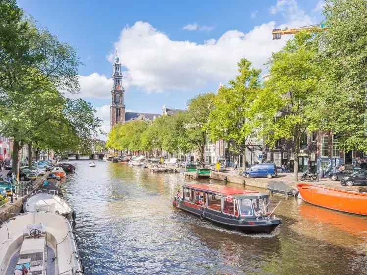 Salonboot boottour in Amsterdam Nederland