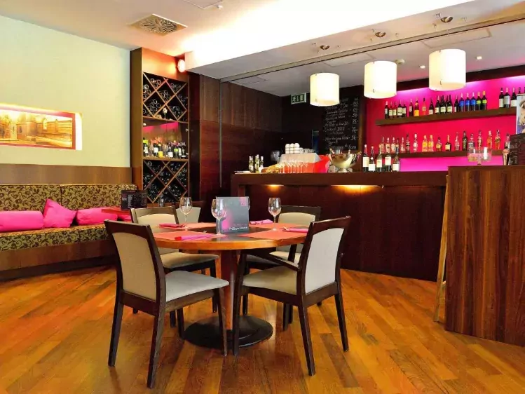 Hotel Mercure centrum Torun bar